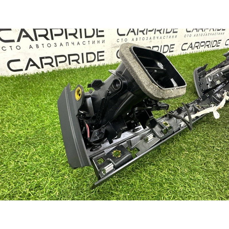 Центральный дефлектор салона (салон) AUDI SQ5 FY 2018 3.0 CWGD 80B820902N6PS