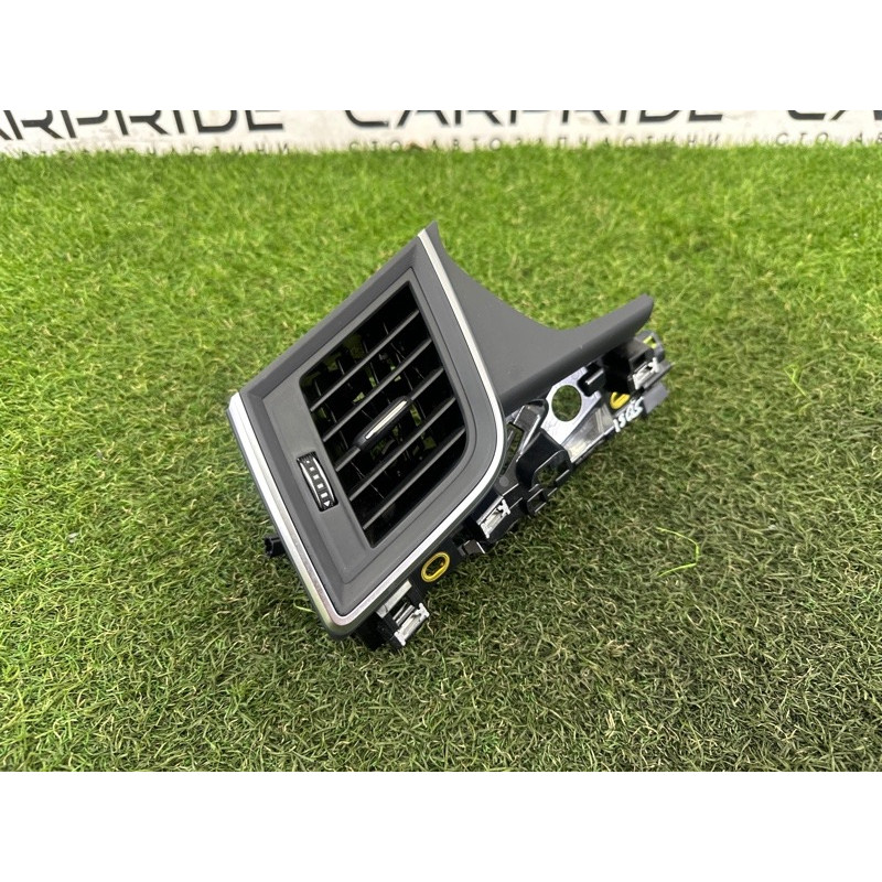 Дефлектор воздуховода (салон) AUDI SQ5 FY 2018 3.0 CWGD 80B820901A6PS