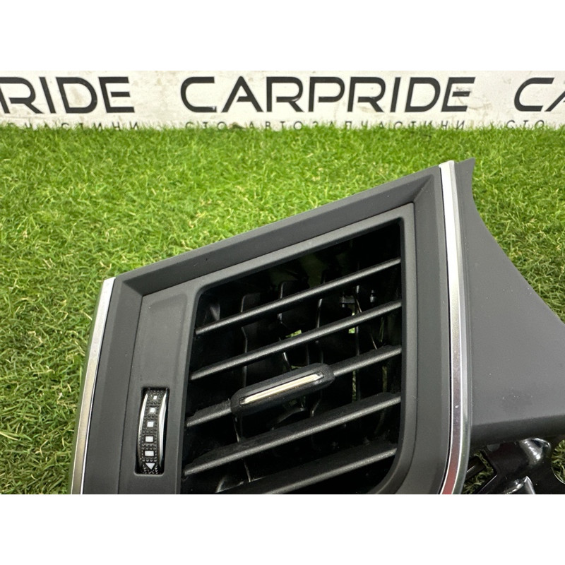 Дефлектор воздуховода (салон) AUDI SQ5 FY 2018 3.0 CWGD 80B820901A6PS