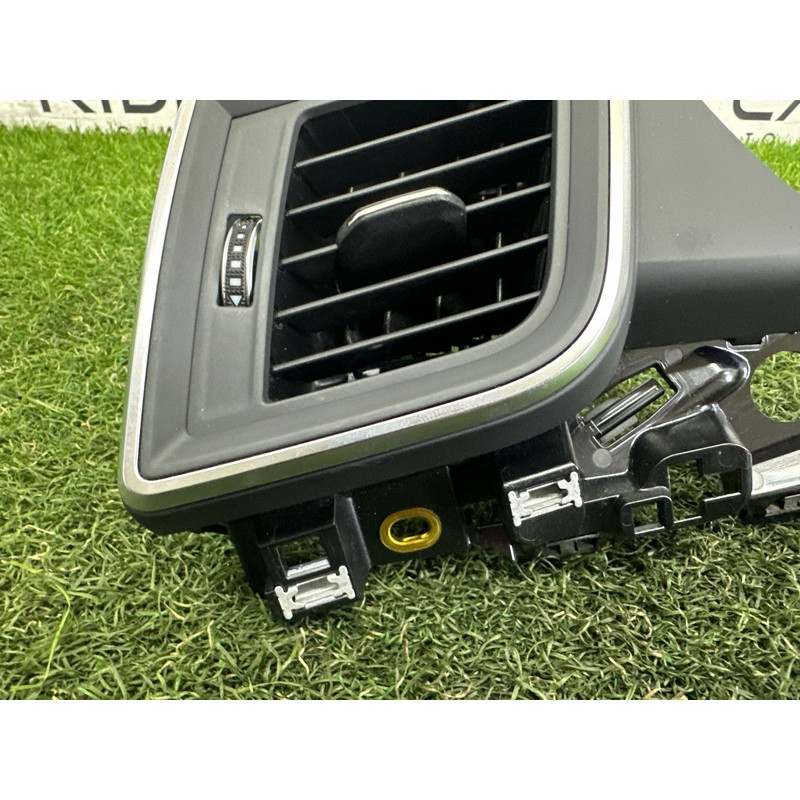 Дефлектор воздуховода (салон) AUDI SQ5 FY 2018 3.0 CWGD 80B820901A6PS