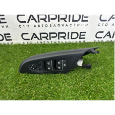 Блок кнопок стеклоподъемников