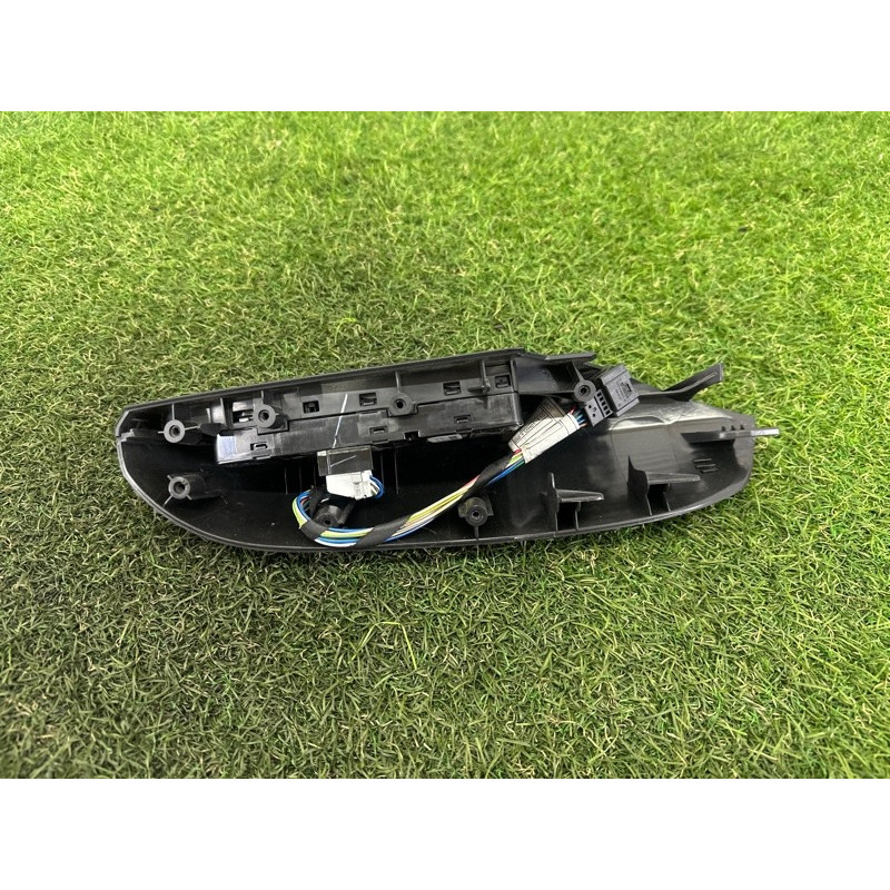 Блок кнопок стеклоподъемников (электрика / кнопки) BMW X3 F25 2013 3.0 N55B30 61319362107