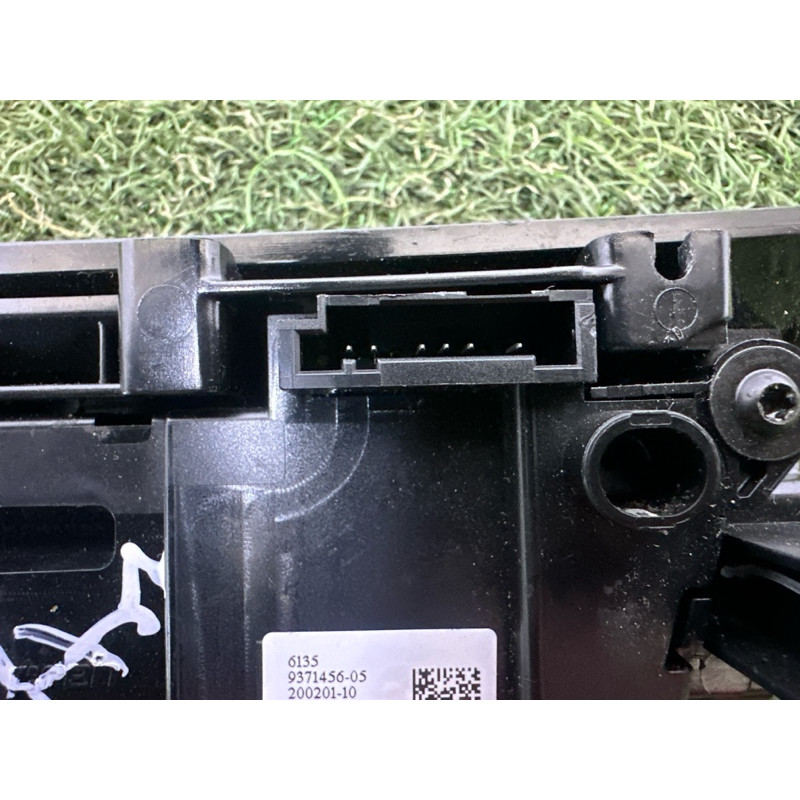 Блок управления мультимедиа (электрика / блок управления) BMW X1 F48 2016 2.0 B46B20 64119371456