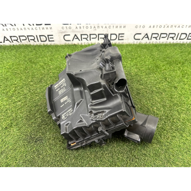 Корпус воздушного фильтра (впускная система) BMW X1 F48 2016 2.0 B46B20 13717639749