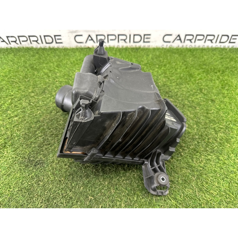 Корпус воздушного фильтра (впускная система) BMW X1 F48 2016 2.0 B46B20 13717639749