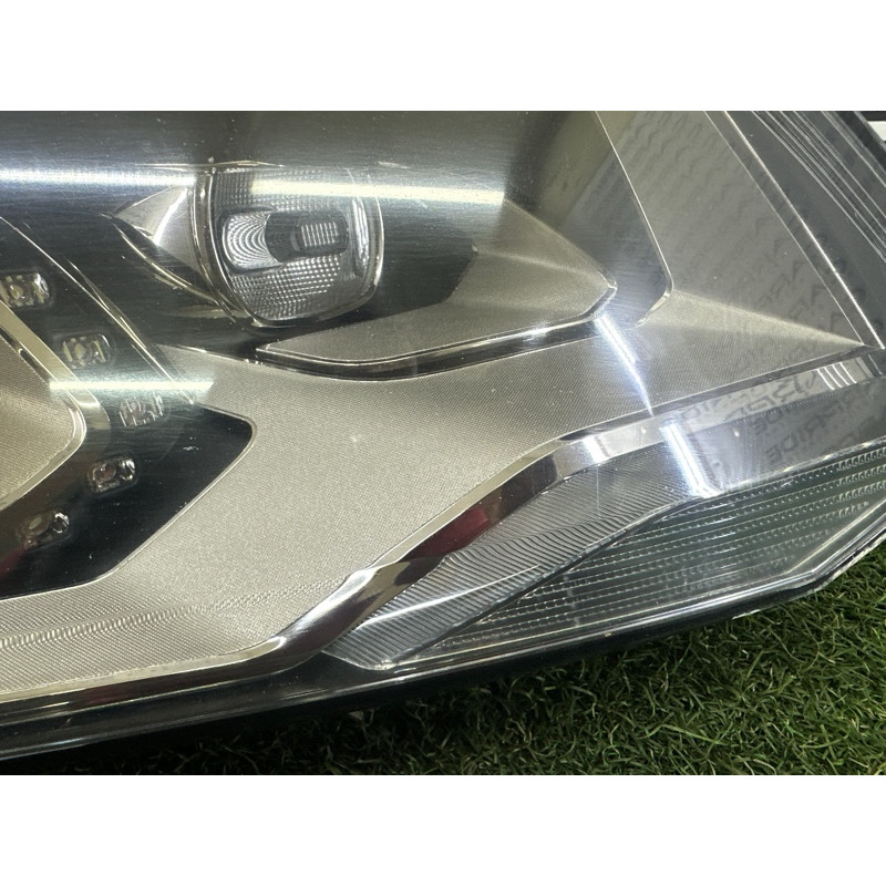 Фара (оптика) Volkswagen Touareg NF 2012 3.6 CGRA 7P1941752A