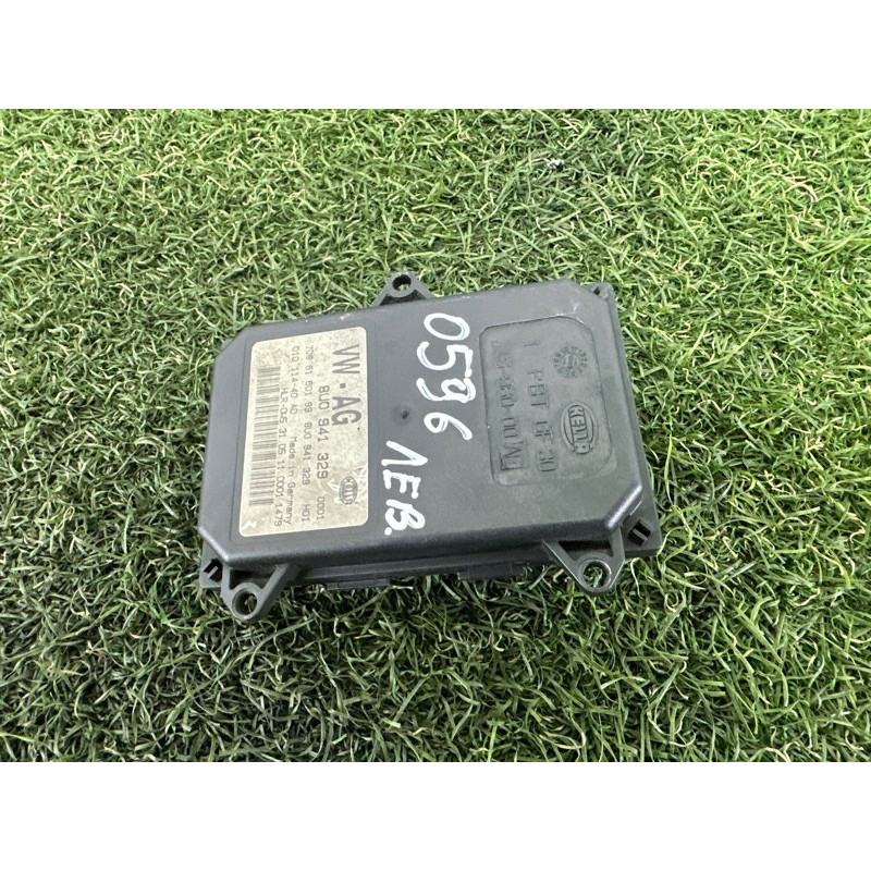 Блок управления светом (электрика / блоки управления) Volkswagen Touareg NF 2012 3.6 CGRA 8U0941329