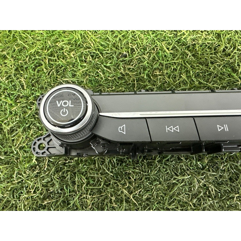 Блок управления мультимедиа (электрика / блоки управления) FORD ESCAPE MK4 2020 1.5 LJ6Z18C858CA