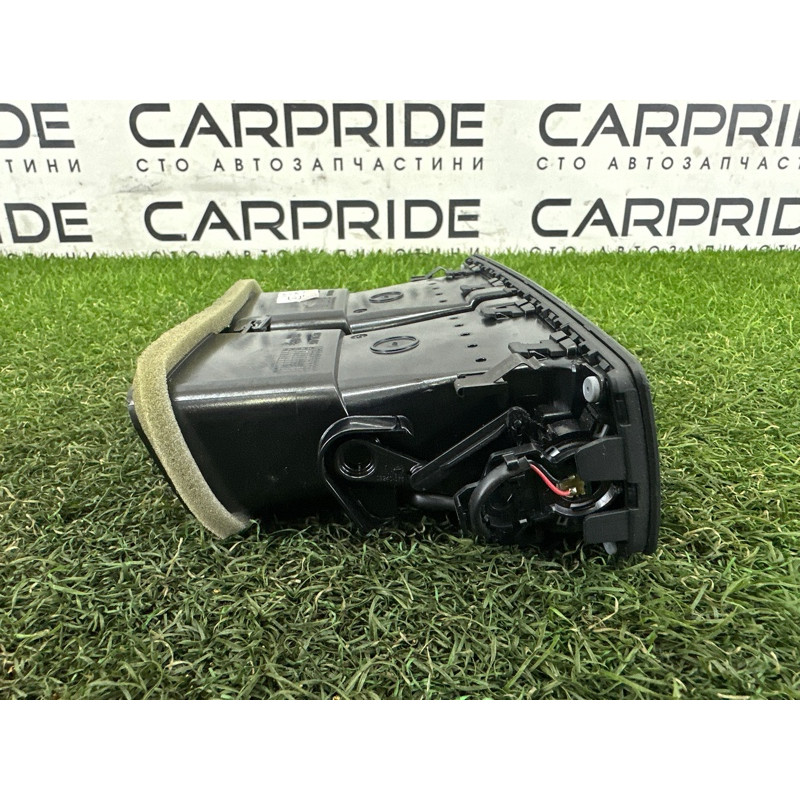 Дефлектор повітроводу (салон) AUDI Q7 4M 2017 3.0 CREC 4M0819203B6PS