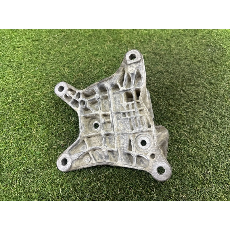 Кронштейн АКПП (трансмиссия) AUDI Q7 4M 2017 3.0 CREC 4M0399115M