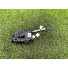 Привод замка багажника