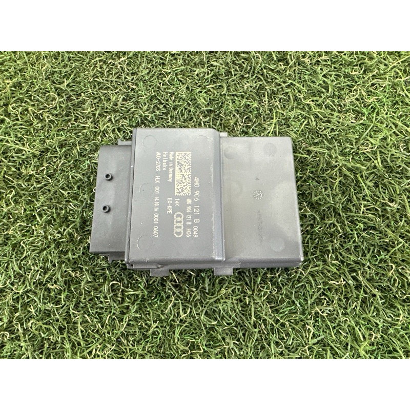 Блок управления топливным насосом (электрика / блок управления) AUDI Q7 4M 2017 3.0 CREC 4M0906121B