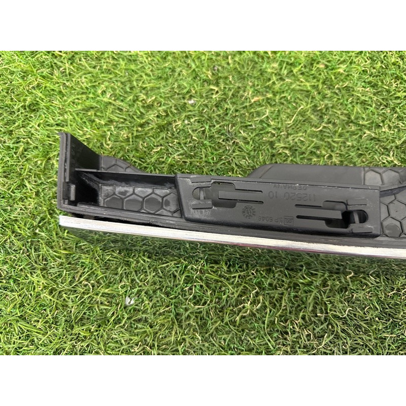 Панель подсветки номера (кузов и элементы) BMW 7-series F01 2011 3.0 N54 51137194176