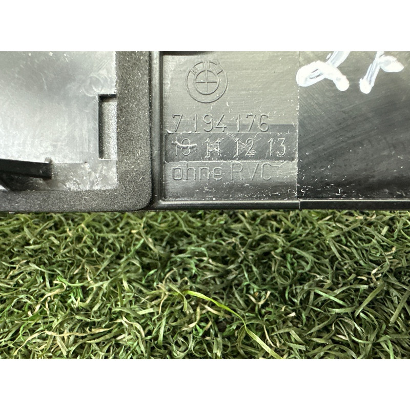 Панель подсветки номера (кузов и элементы) BMW 7-series F01 2011 3.0 N54 51137194176