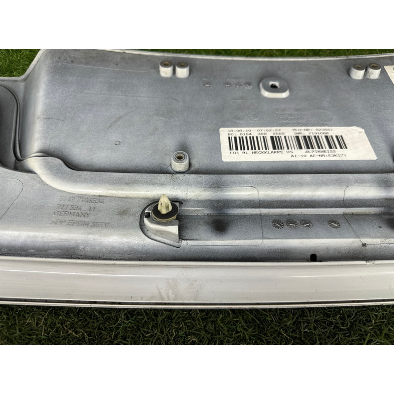 Накладка крышки багажника (кузов и элементы) BMW 7-series F01 2011 3.0 N54 51497205775