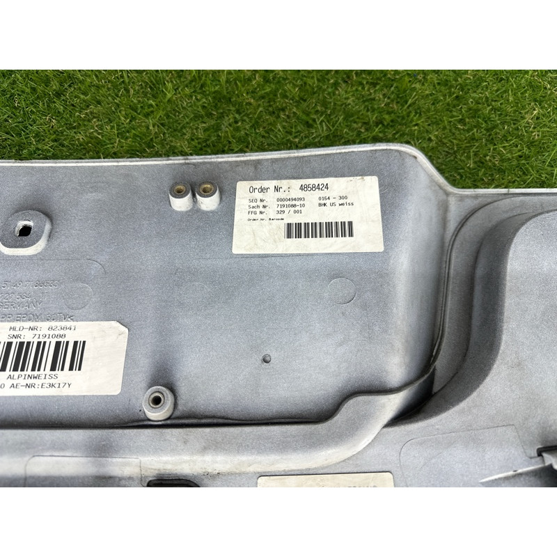 Накладка крышки багажника (кузов и элементы) BMW 7-series F01 2011 3.0 N54 51497205775
