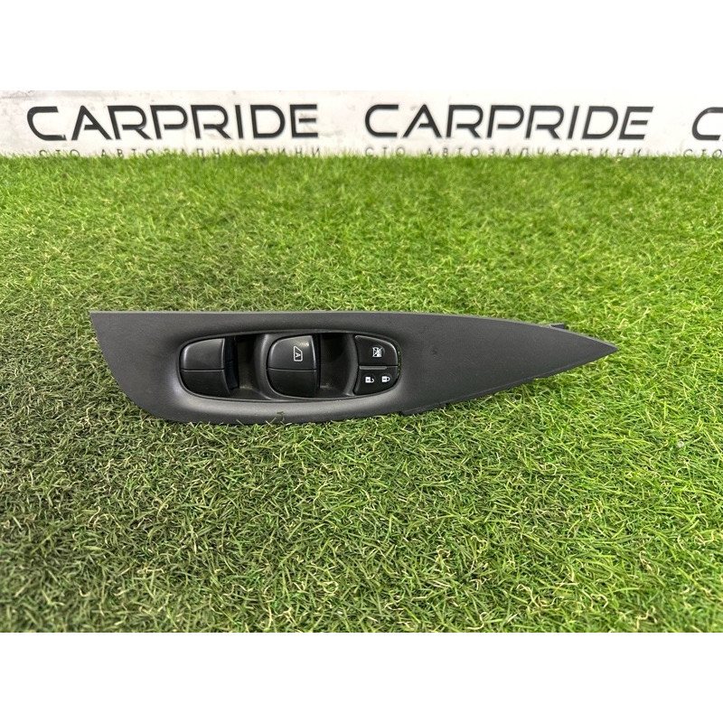 Блок кнопок стеклоподъемников (электрика / кнопки) Nissan Rogue T32 2016 2.5 QR25DE 254014BA5A