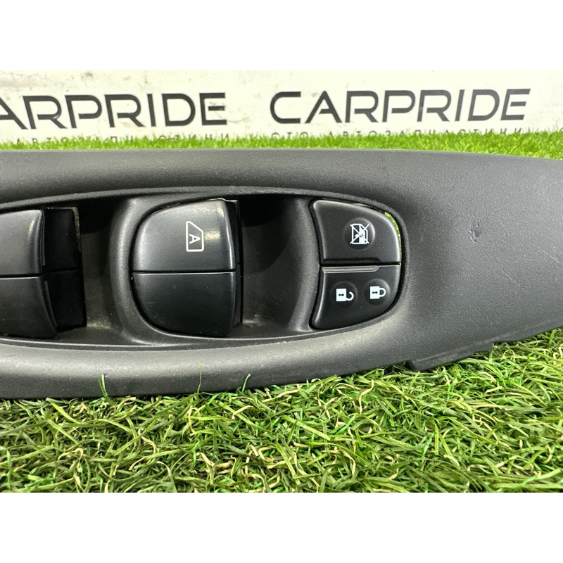 Блок кнопок стеклоподъемников (электрика / кнопки) Nissan Rogue T32 2016 2.5 QR25DE 254014BA5A