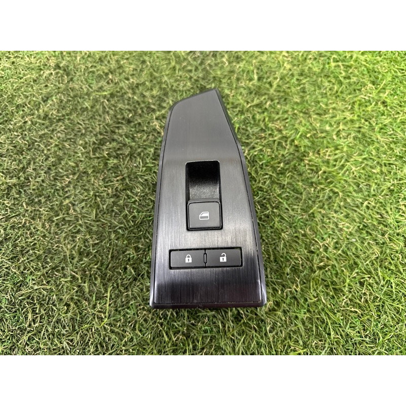 Кнопка стеклоподъемника (электрика / кнопки) Nissan Rogue T33 2021 2.5 PR25DD 254116XJ0B