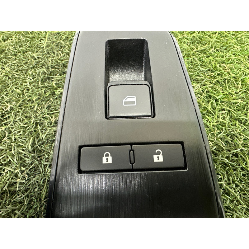 Кнопка стеклоподъемника (электрика / кнопки) Nissan Rogue T33 2021 2.5 PR25DD 254116XJ0B