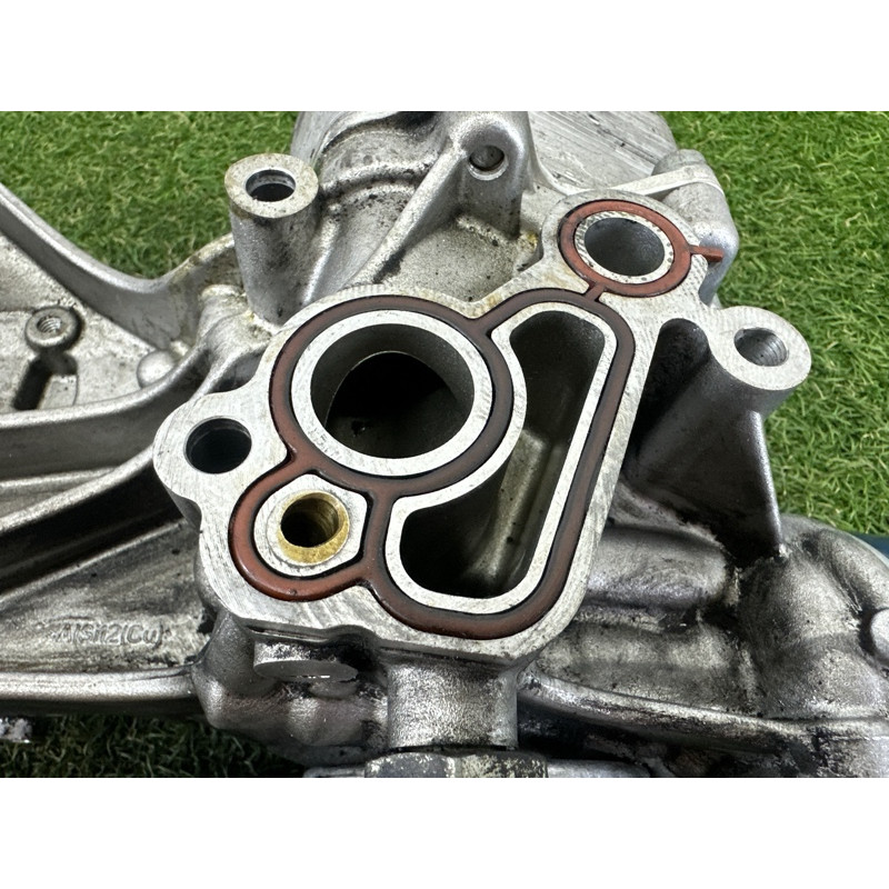 Корпус масляного фильтра (двигатель и элементы) AUDI Q5 8R 2012 2.0 CAEB 06H903143H