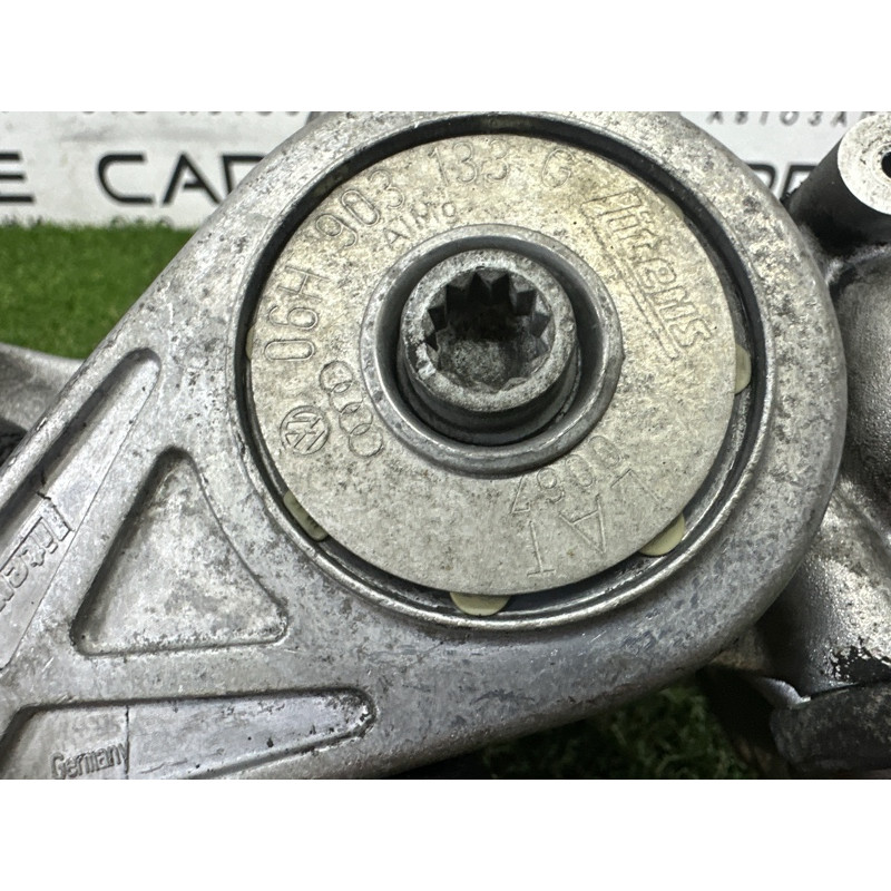 Корпус масляного фильтра (двигатель и элементы) AUDI Q5 8R 2012 2.0 CAEB 06H903143H