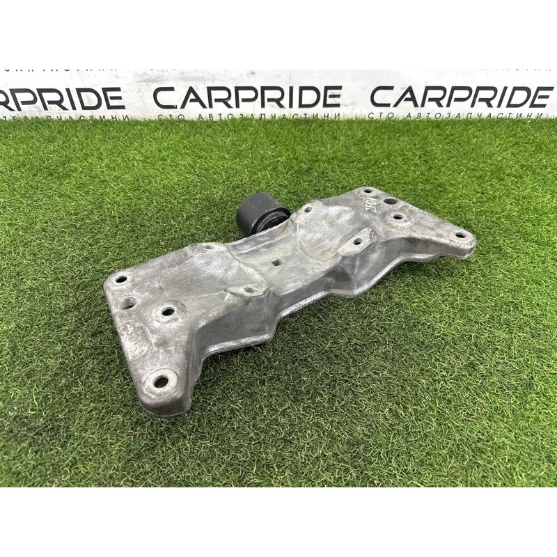 Траверса (трансмиссия) BMW 7-series F01 2011 3.0 N54 22326775907