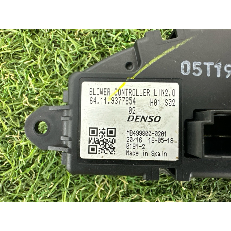 Резистор печки (отопление и кондиционирование) BMW X1 F48 2016 2.0 B46B20 64117952061