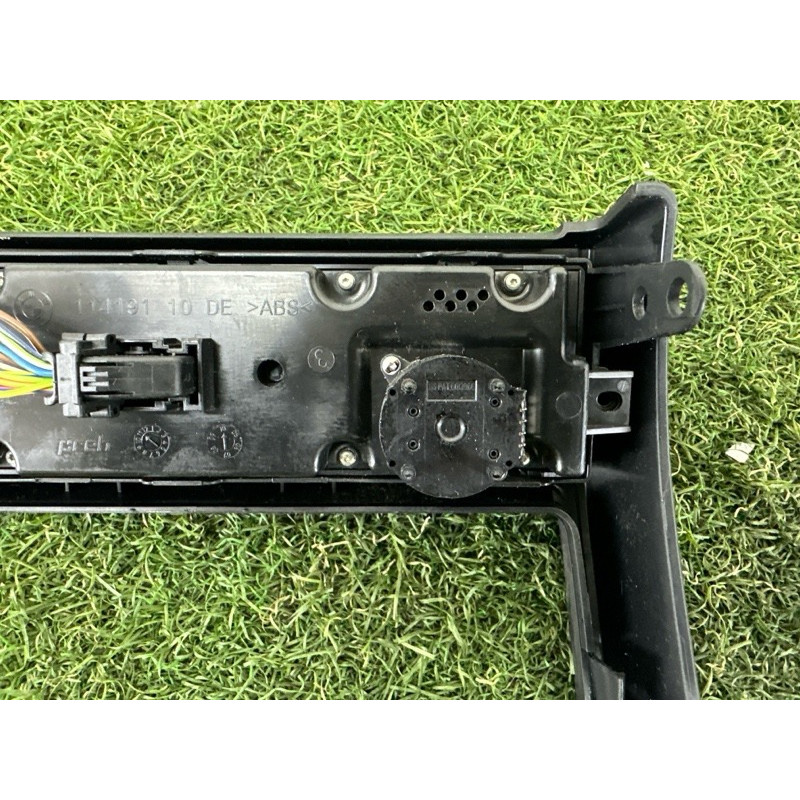 Блок управления климат-контролем (электрика / блоки управления) BMW X5 E70 2013-2015 3.0 64119215514