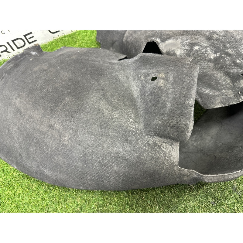 Подкрылок (кузов и элементы) AUDI A4 B8 2012 2.0 CAEB 8K0821172G