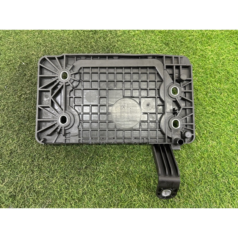 Площадка аккумулятора (кузов и элементы) Nissan Rogue T33 2021 2.5 PR25DD 244286RA0B