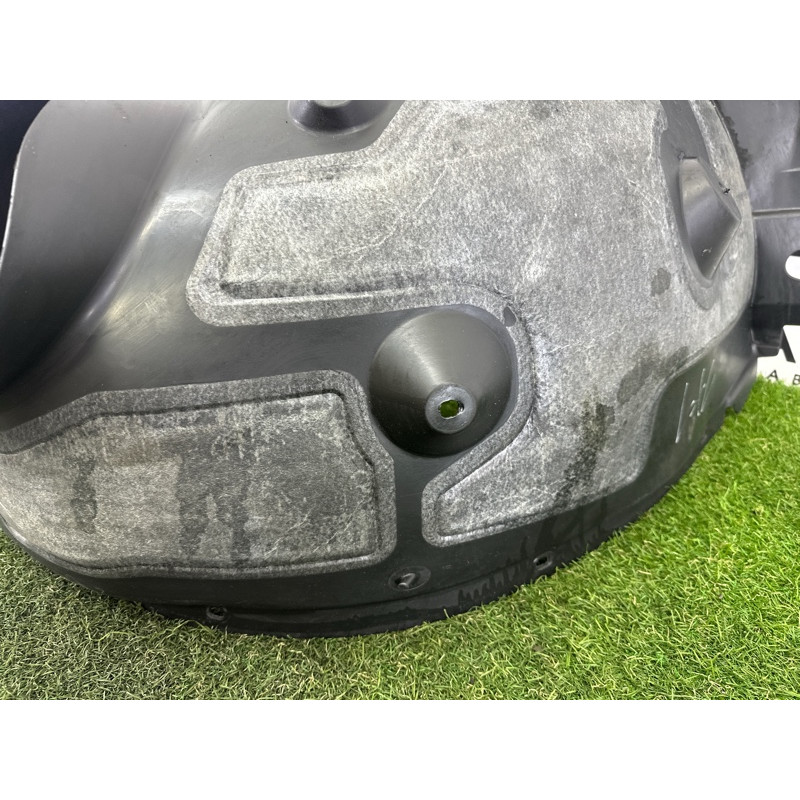 Подкрылок (кузов и элементы) BMW X1 F48 2016 2.0 B46B20 51717342179