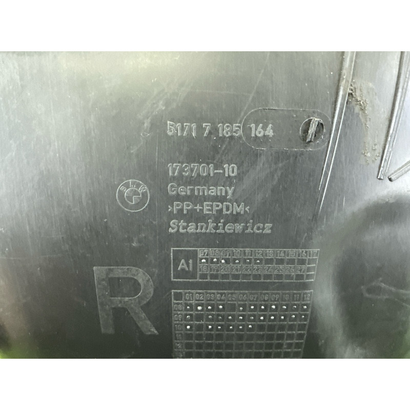 Подкрылок (кузов и элементы) BMW 7-series F01 2011 3.0 N54 51717185164