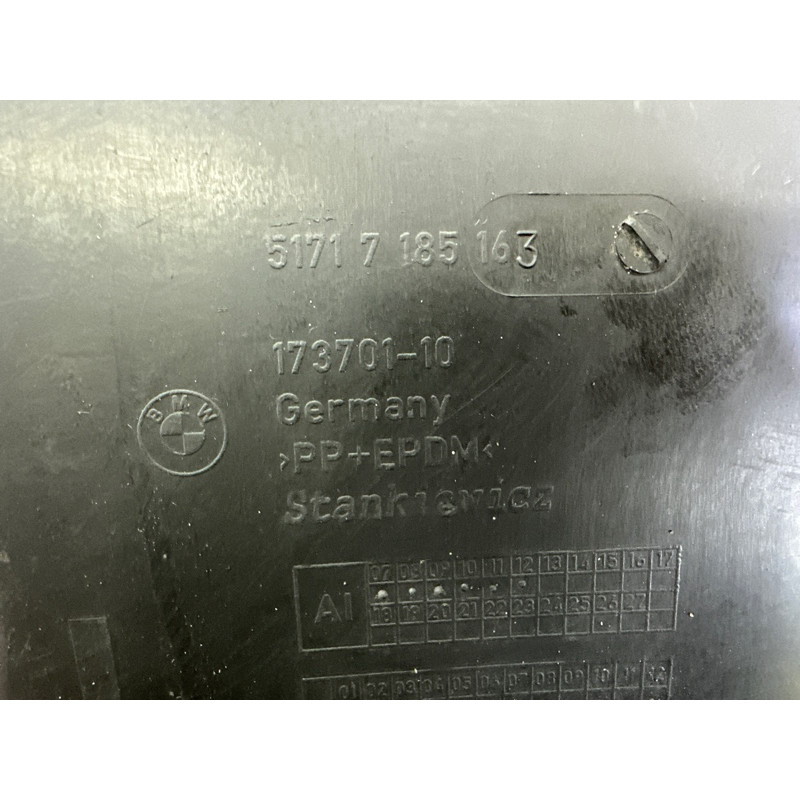 Подкрылок (кузов и элементы) BMW 7-series F01 2011 3.0 N54 51717185163