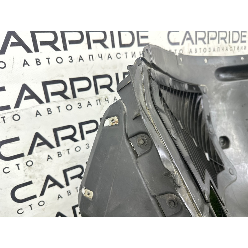 Подкрылок (кузов и элементы) BMW X5 E70 2013-2015 3.0 51717234831