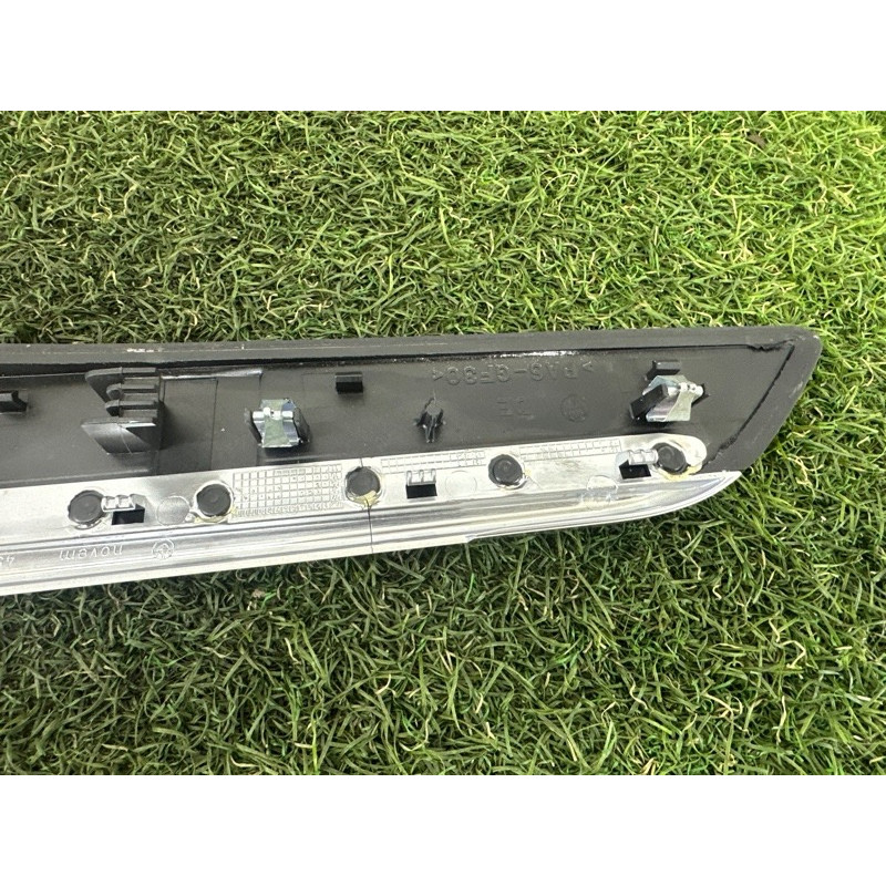 Декоративная накладка карты двери (салон) BMW 7-series F01 2011 3.0 N54 51429115537