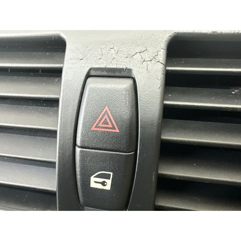 Центральный дефлектор салона (салон) BMW X5 E70 2013-2015 3.0 64229220101