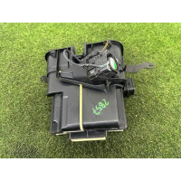 Кронштейн блока управления двигателем