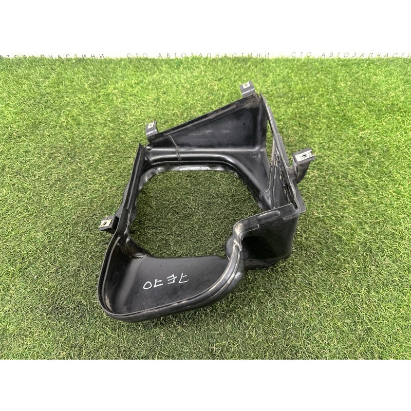 Повітропровід радіатора (кузов і елементи) BMW X5 E70 2013-2015 3.0 51747222870