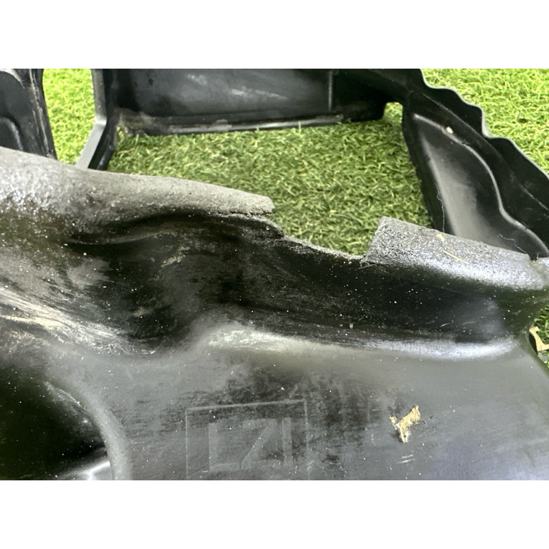 Повітропровід радіатора (кузов і елементи) BMW X5 E70 2013-2015 3.0 51747222870