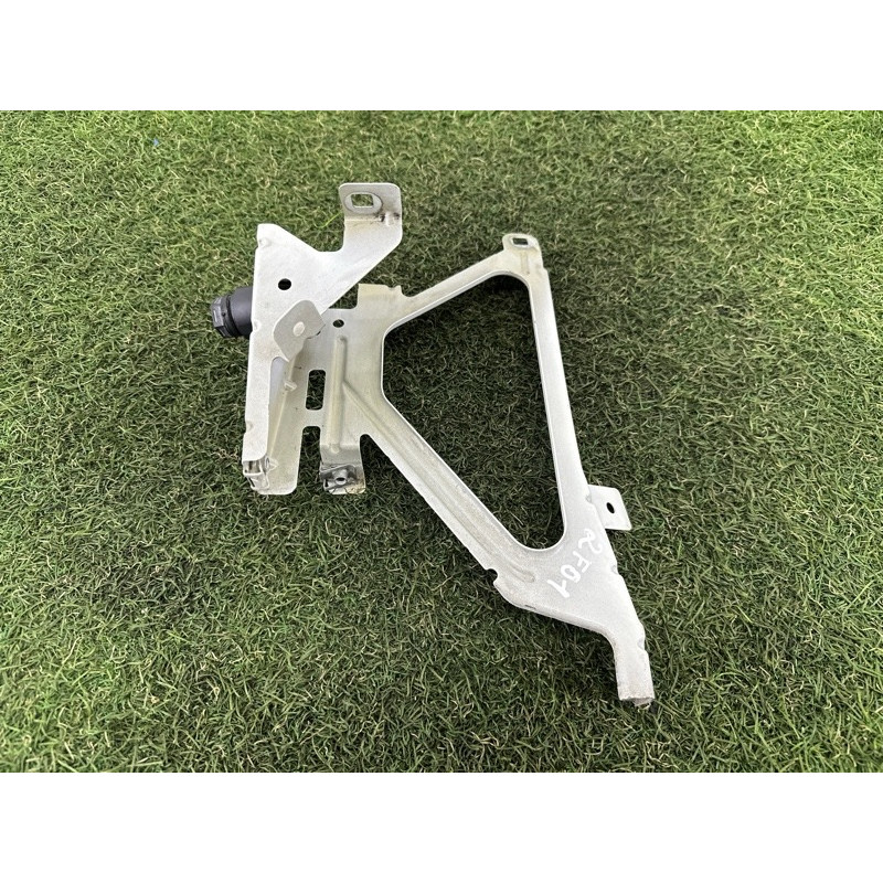 Крепление крыла (кузов и элементы) BMW 7-series F01 2011 3.0 N54 41357207185