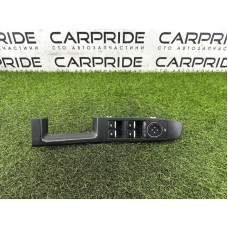 Блок кнопок стеклоподъемников