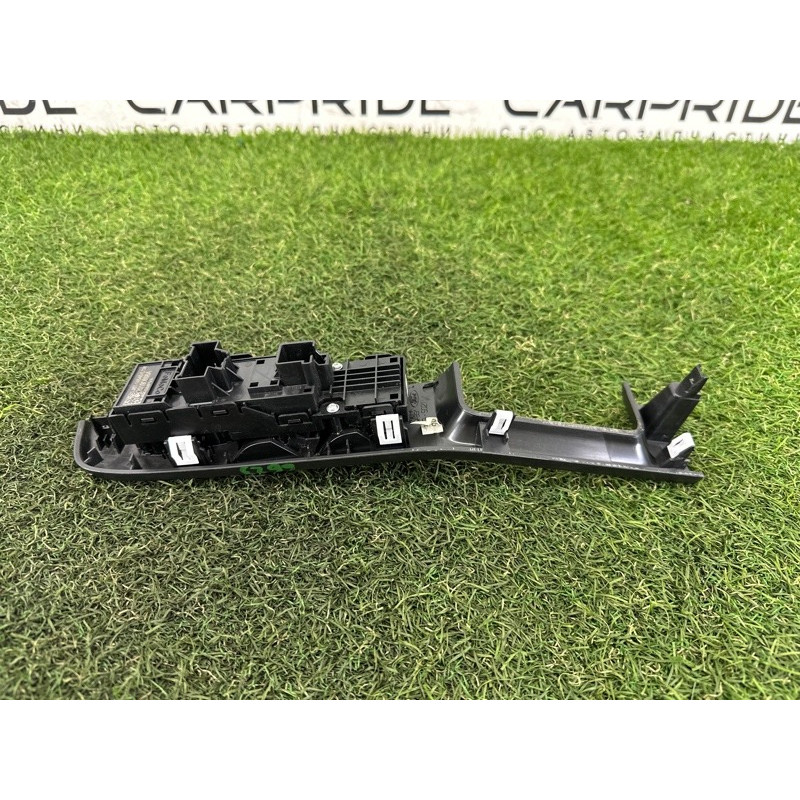 Блок кнопок стеклоподъемников (электрика / кнопки) FORD ESCAPE MK4 2020 1.5 LJ6Z14529CA