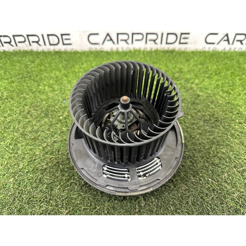 Мотор печки (отопление и кондиционирование) BMW X3 F25 2013 3.0 N55B30 64119227670