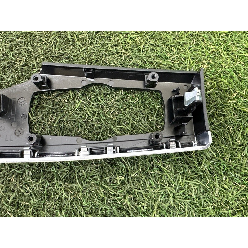 Декоративная накладка торпедо (салон) BMW X3 F25 2013 3.0 N55B30 51459257224