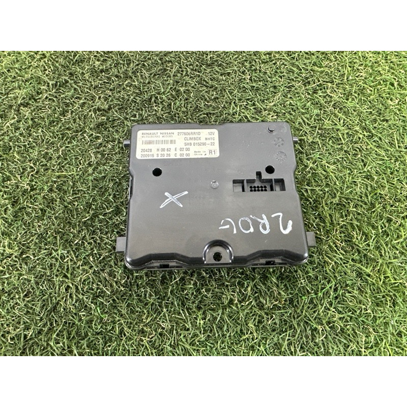 Блок управления печки (электрика / блок управления) Nissan Rogue T33 2021 2.5 PR25DD 277606RR1E