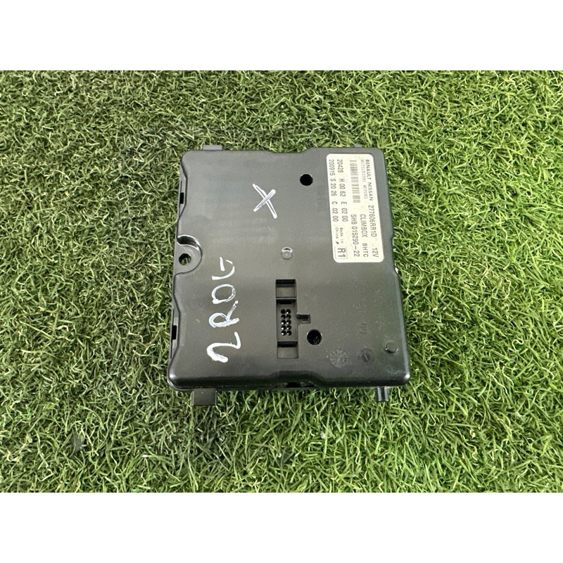 Блок управления печки (электрика / блок управления) Nissan Rogue T33 2021 2.5 PR25DD 277606RR1E