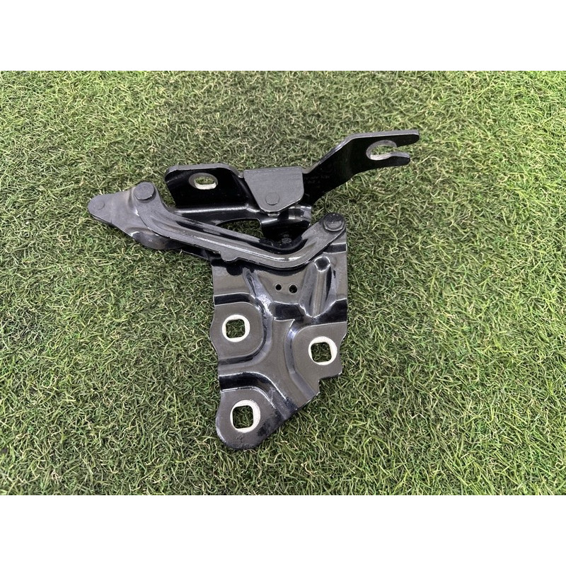 Петля капота (кузов і елементи) BMW X3 F25 2013 3.0 N55B30 41617262875