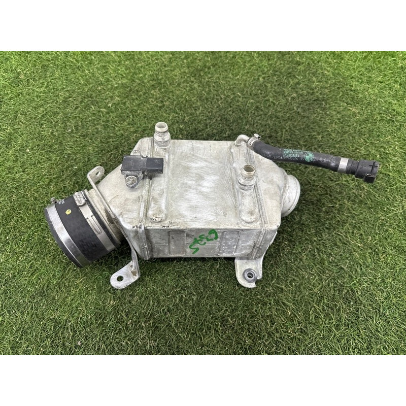 Интеркулер (система охлаждения) BMW X5 E70 2013-2015 3.0 13717575406