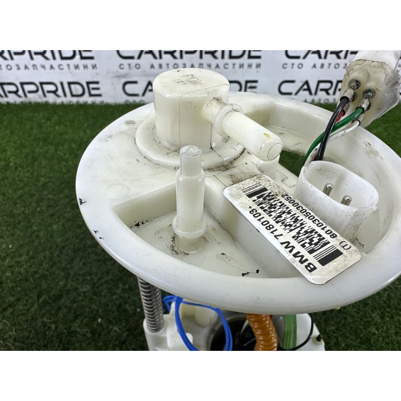 Топливный насос (топливная система) BMW X5 E70 2013-2015 3.0 16117212585